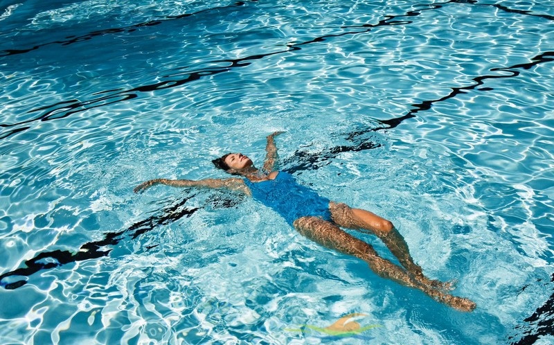 Bơi có tác dụng thư giãn rất tốt cho cơ thể