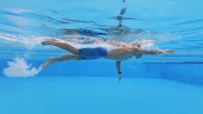 Cách học bơi sải đường dài hiệu quả nhất