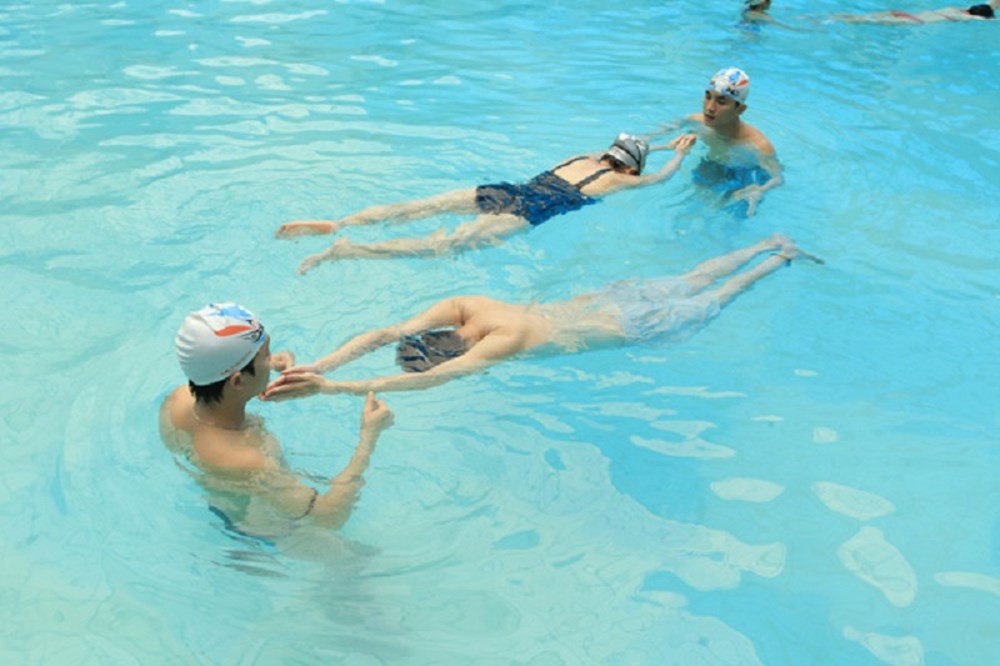 5 bước kỹ thuật bơi sải cơ bản cho người mới bắt đầu
