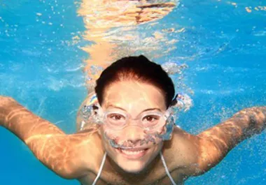 Cách học bơi nhanh phòng tránh tai nạn